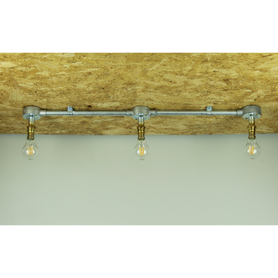 B22 Conduit light fixture brass holders