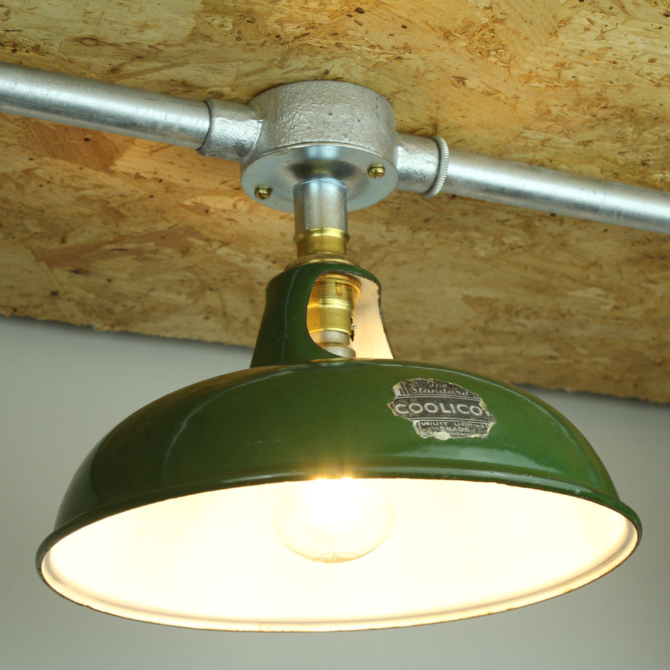 9" Green Coolicon enamel light shade lit