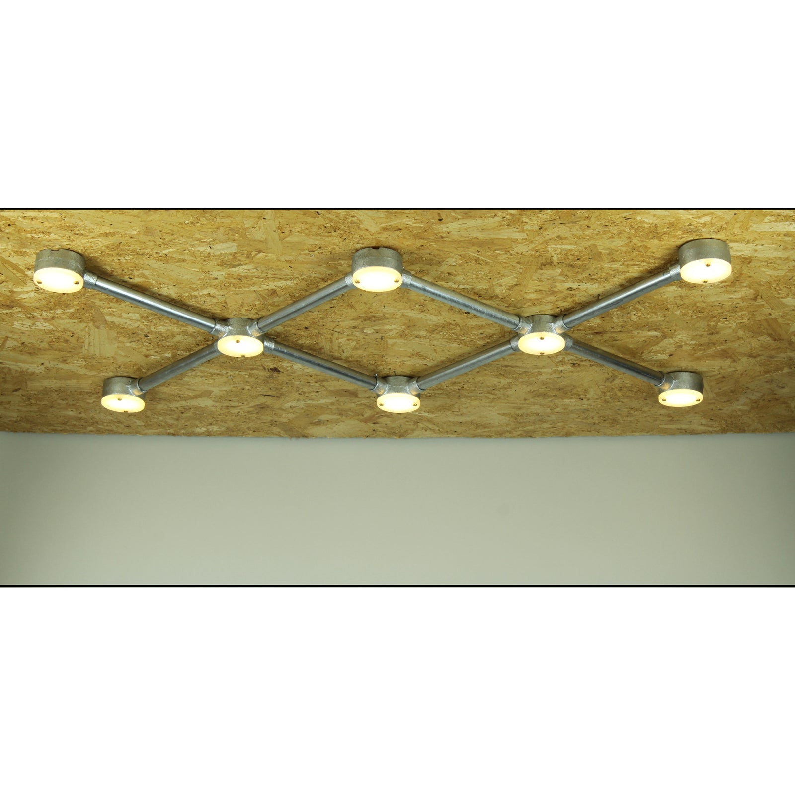 Conduit Dot Fixture X8 – Tungsten Glow Lighting