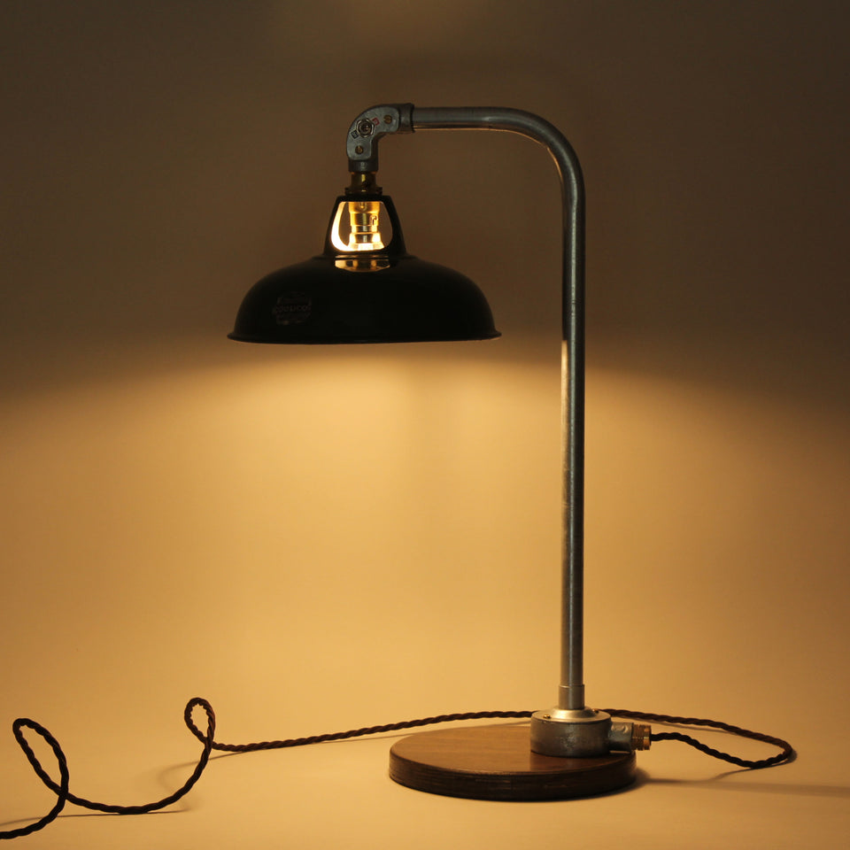 Coolicon Table Light