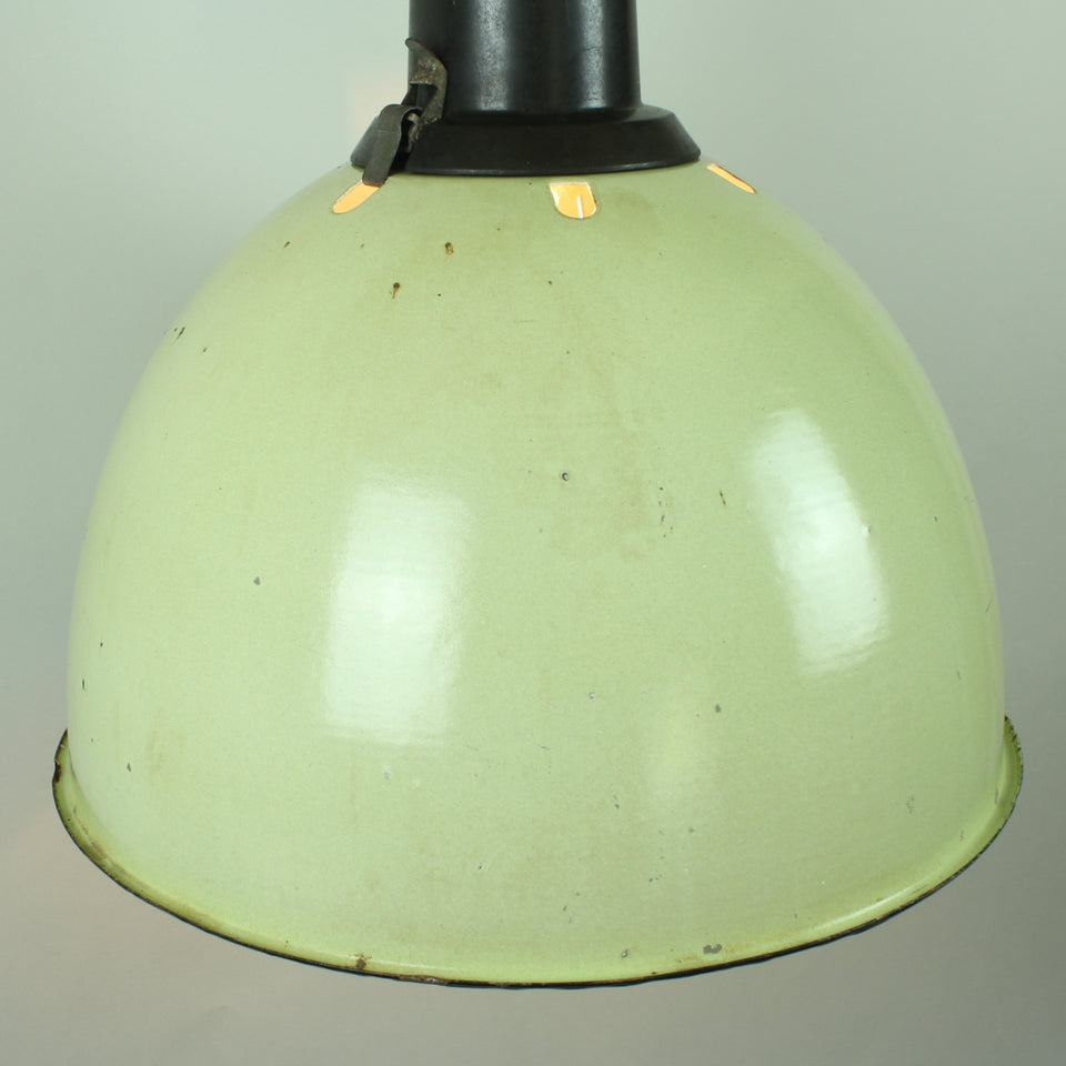 Large factory reclaimed enamel shade, Light Green - patina detail